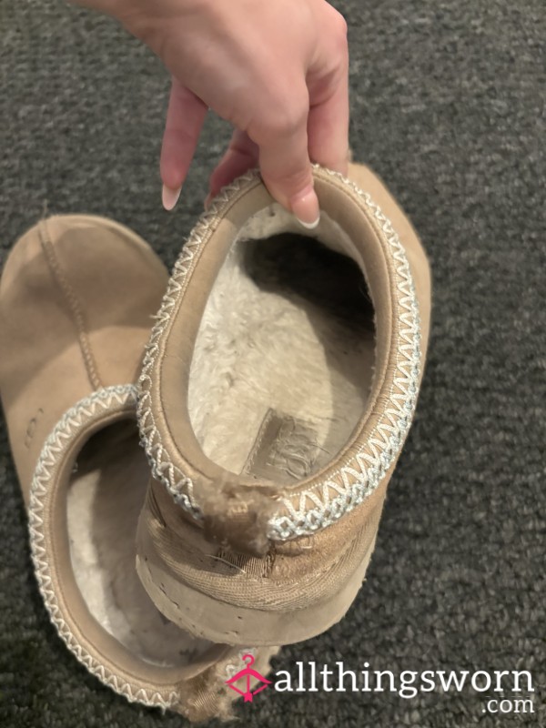 Uggs X