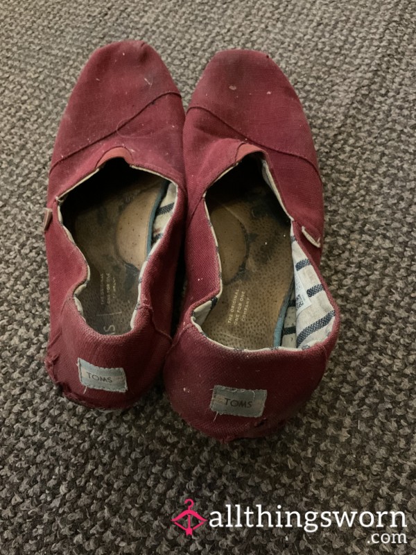 Uk Size 10 Ruined Red Toms