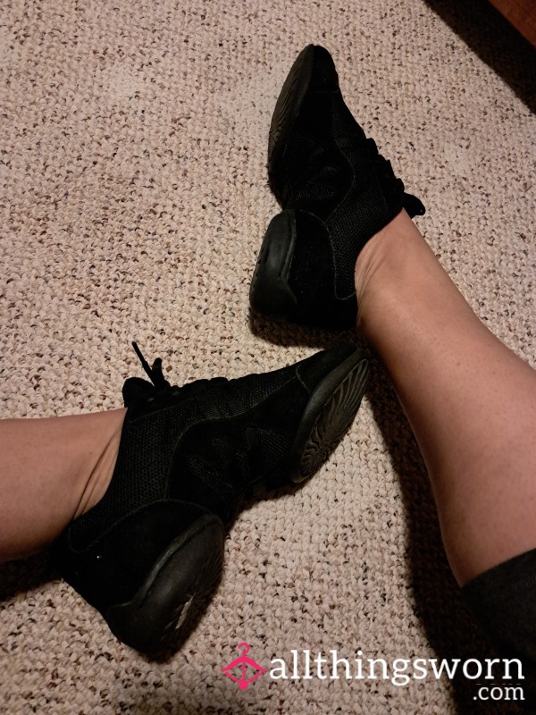 Ultra Rare Professional Dance Sneakers Sz9