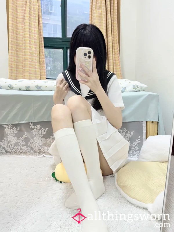 Ultra Sl*tty Original White Ankle Socks Special｜Fresh Clean White Socks Worn Tightly For Over 3 Days, Soles & Toes Full Of Wet Slippery Lewd Sweat, Rich Fermented Horny Scent Hitting Your Nos
