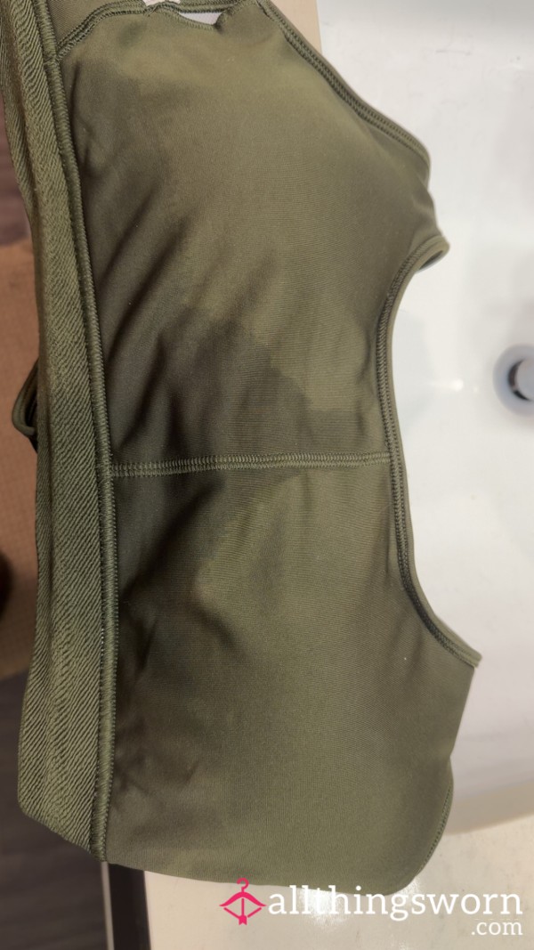 Under Armor Sports Bra