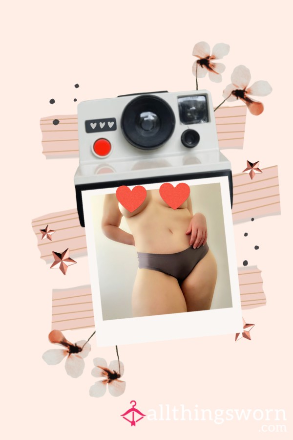 Unicorn Pics 🦄  (Polaroid)