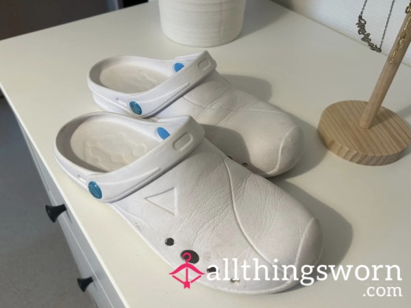 Uniform Nursing Crocs🤍😍 Dirty|Smelly