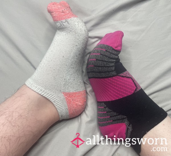 Unmatched Ankle Socks