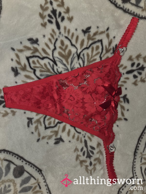 Unwrap Me Slowly😘