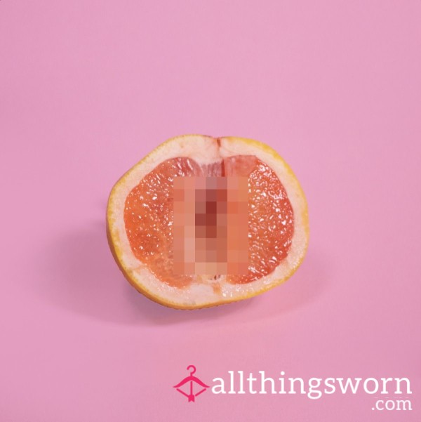 Up Close Pu**y (2 Pics)