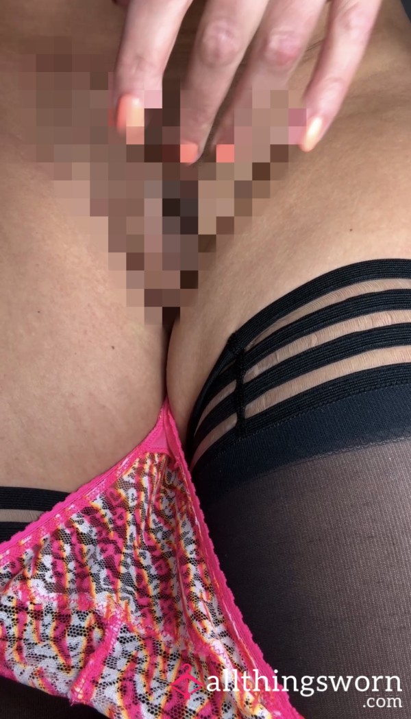 🍑 UP CLOSE & UNASHAMED — 10 UNCENSORED Pu**y PICS 💦 Explicit. Playful. Totally Irresistible.