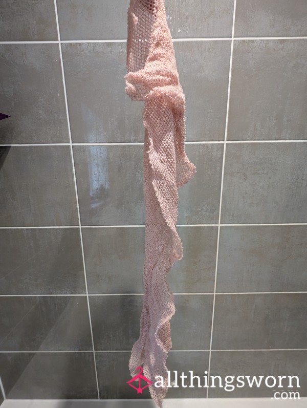 Used African Net Sponge/Scrubber 2 Years Old