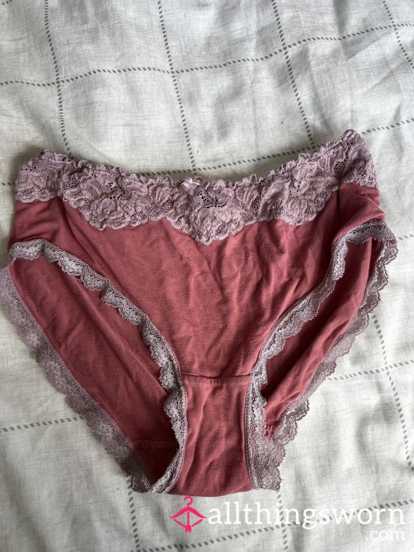 Used An Worn Old Monthly Knickers