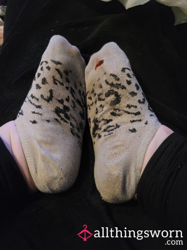 Used And Well Loved Socks For My Devoted Slaves/subs