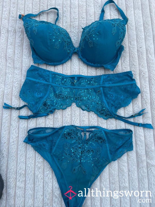 USED Ann Summers (Teal) Full Set ( Knickers / Suspender / Bra )