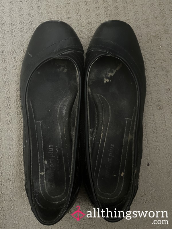 Used Black Flats