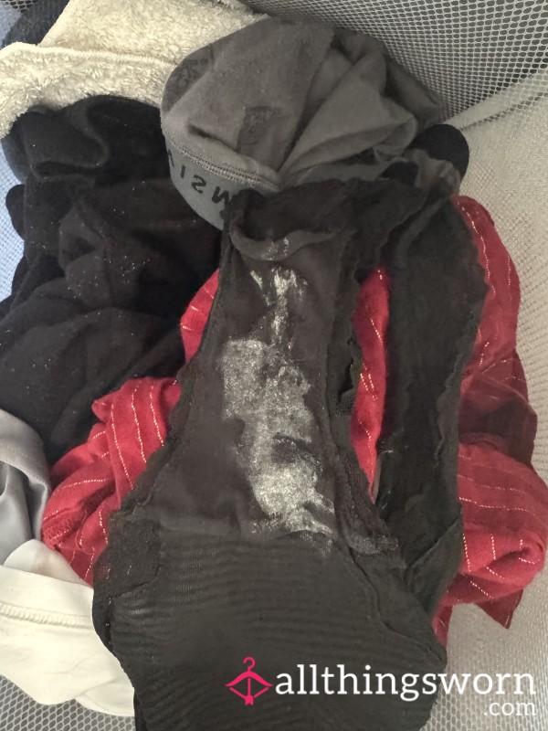 🔥 Used Black Lace Panties – Heavy Pu**y Discharge + Fresh C*m