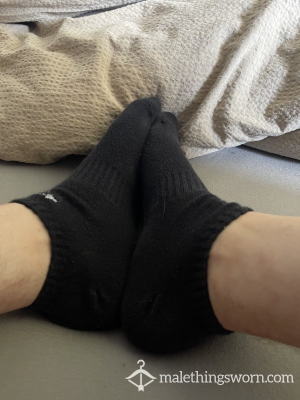 Used Black Nike Ankle Socks