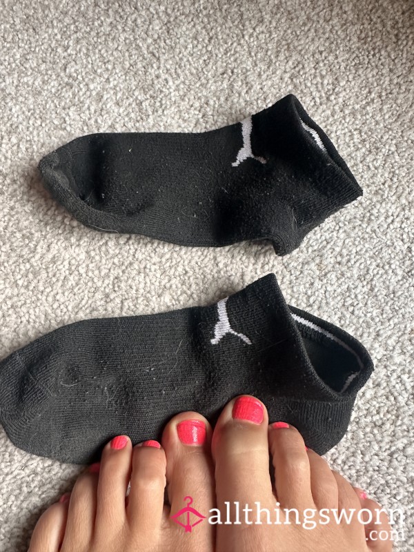 Used Black Puma Socks
