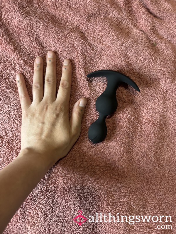 Used Black Silicone Bu*t Plug (Internal Rolling Beads)