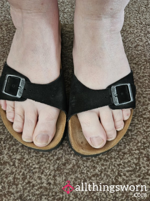 Used Black Sliders