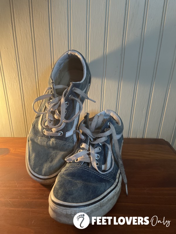USED Blue Jeans Vans