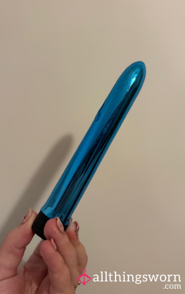 Used Blue Vibrator 💧✨️