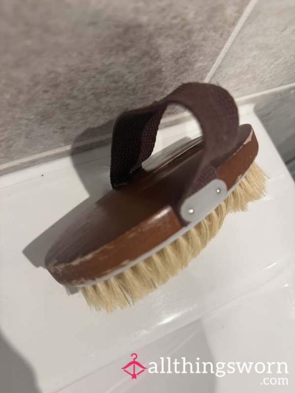 Used Body Brush – Scrubbing My Naked Body Daily 💋