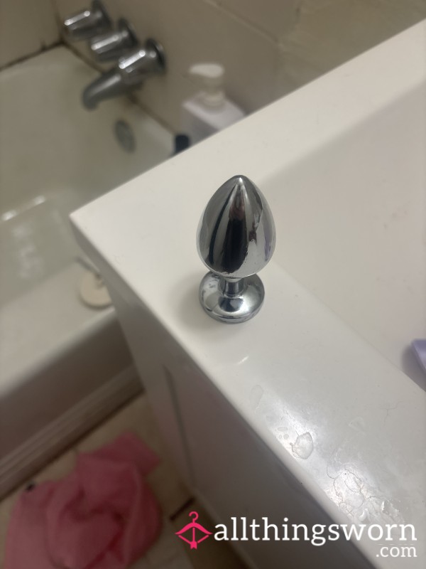 Used Bu*tplug