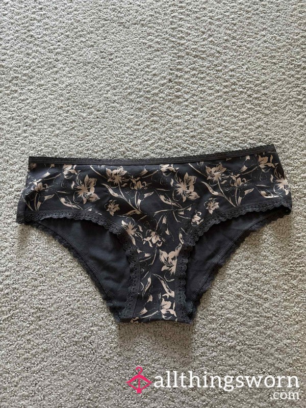 Used Charcoal Flor*l Panties