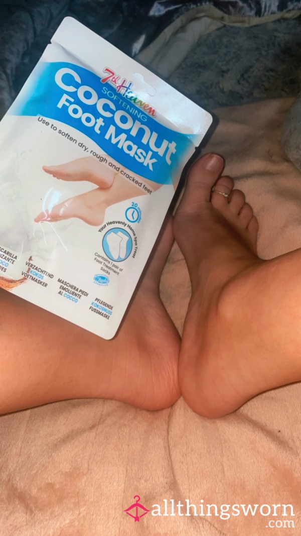 Used Coconut Foot Mask – Warm, Soft, & Scented By Goddess Kitty