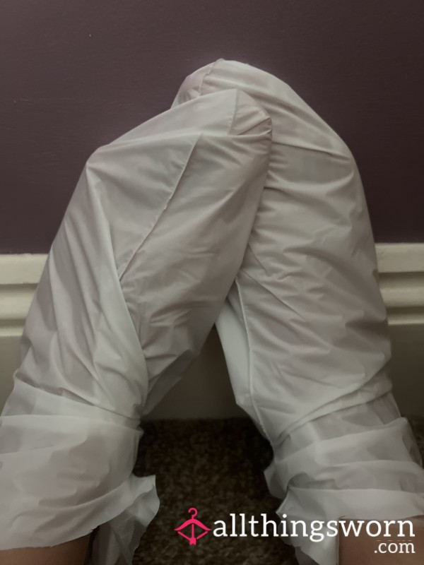 Used Coconut Moisturising Socks