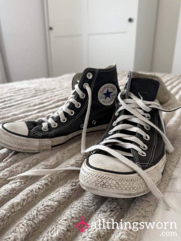 Used Converse Size 6