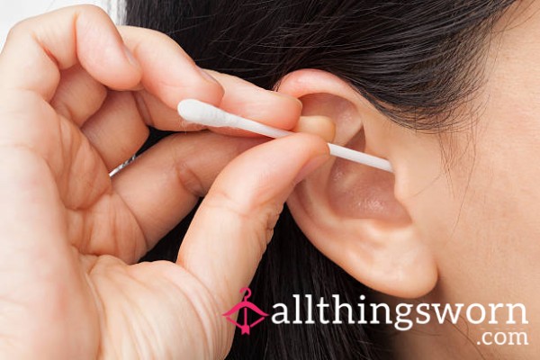 Used Cotton Ear Buds / Q-tips