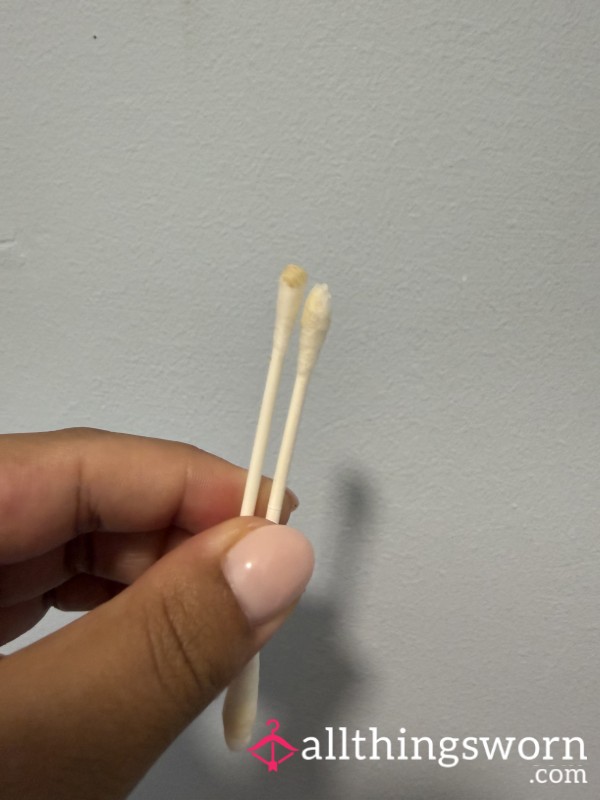 Used Cotton Earbuds