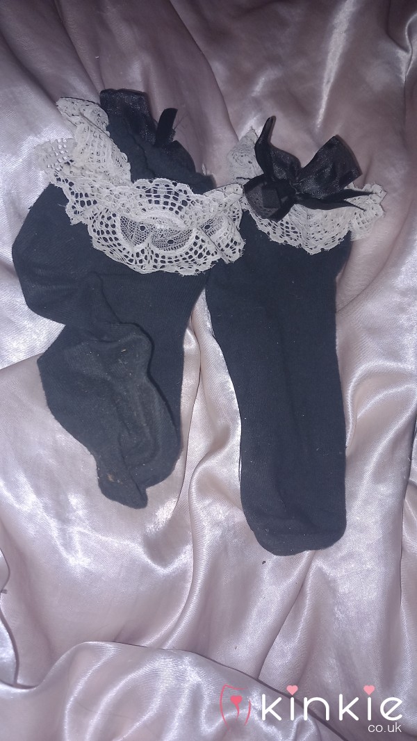 Used Cotton Frilly Ankle Socks