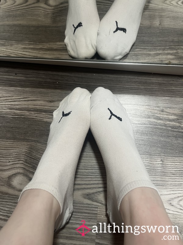 Used Customizedable White Socks