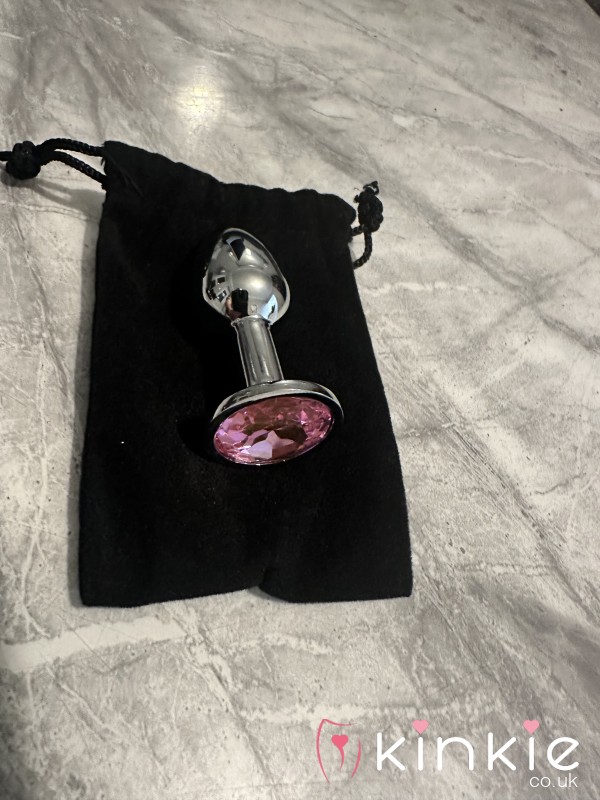 Used Diamonte Jewelled But Plug
