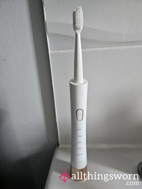 Used Electric Toothbrush That Has Had Many Uses 😉😉😉