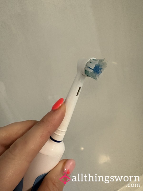 Used Electric Toothbrush Head 🪥