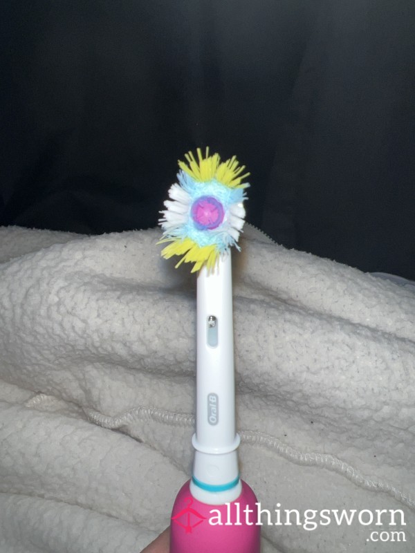 Used Electric Toothbrush Head