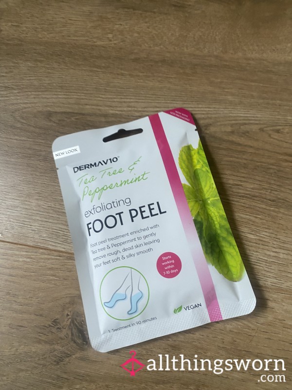 Used Exfoliating Foot Mask
