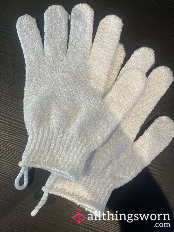 Used Exfoliating Gloves 🧤