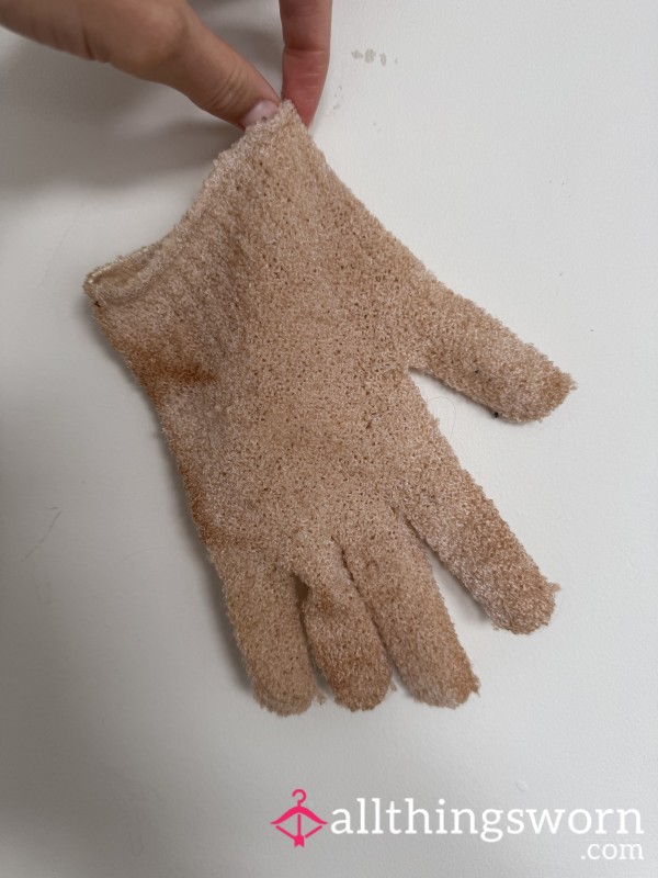 Used Exfoliating Mitt