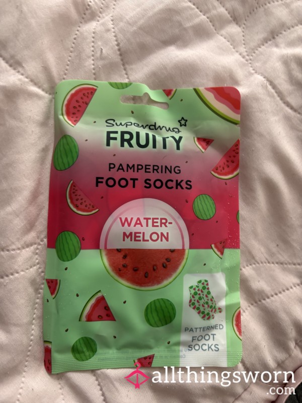 Used Feet Mask Socks