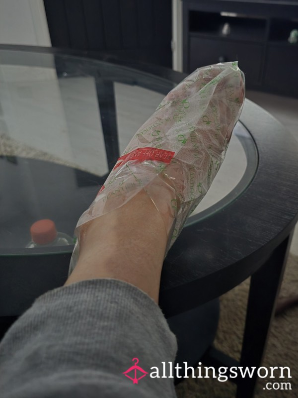 Used Foot Mask