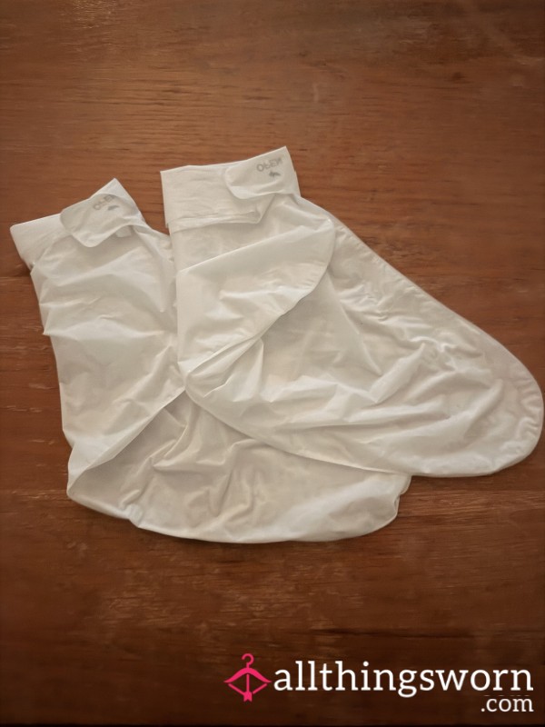 Used Foot Mask Booties