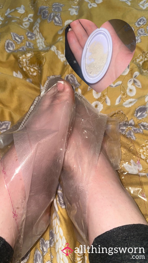 Used Foot Mask & Feet Dust