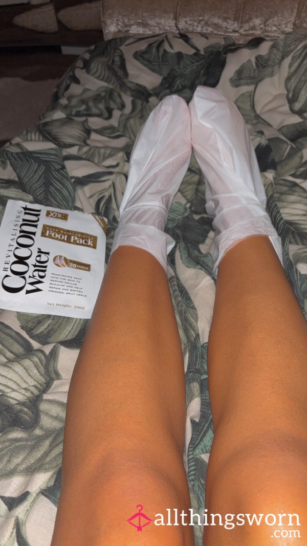 Used Foot Mask – Intimately Worn, Just For You