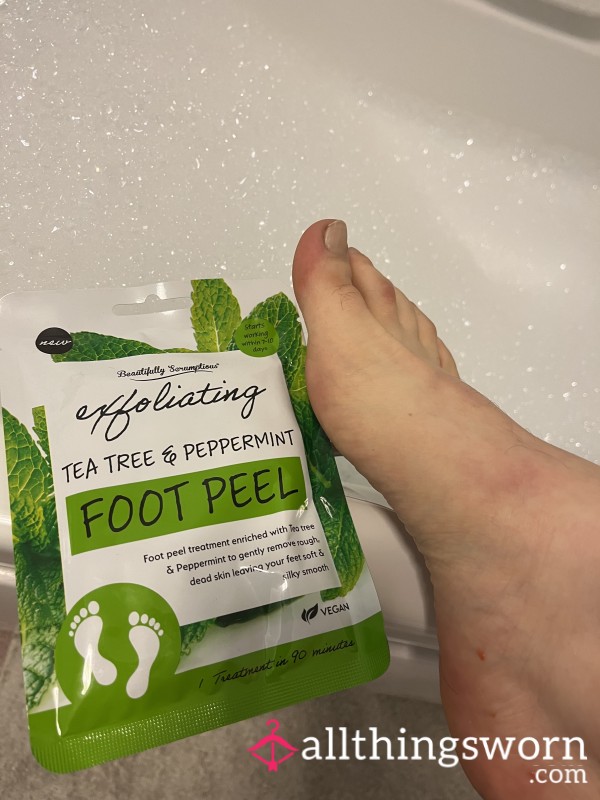 Used Foot Mask | Photo Included