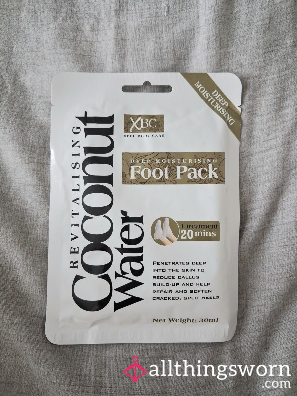 Used Foot Pack Treatment Coconut Water👅🦶