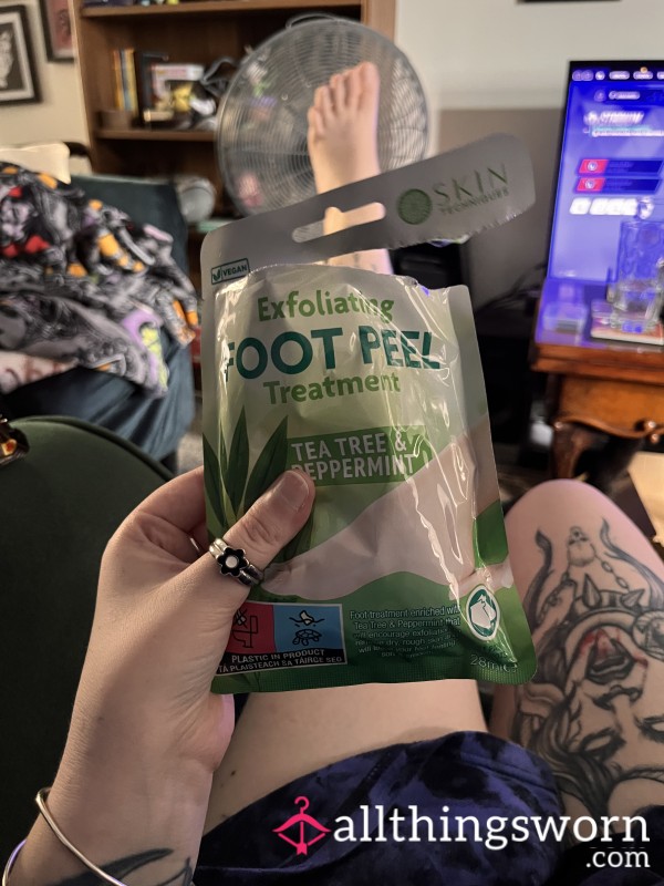 Used Foot P**l Mask