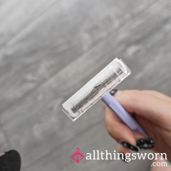 Used For 7 Days Razor