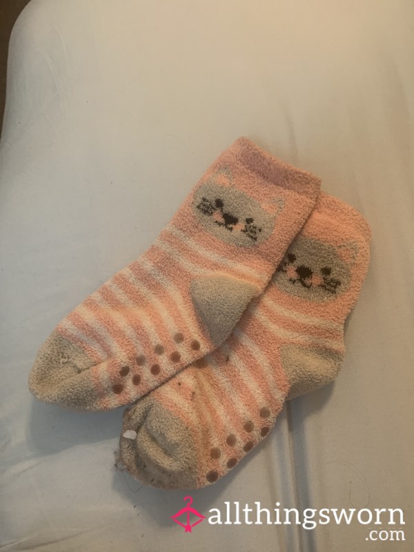 Used Fuzzy Kitten Socks